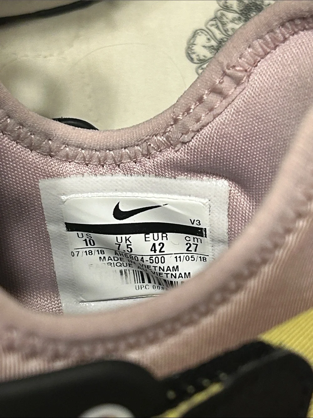 Nike Air Huarache city low plum chalk size 10 GUC - Picture 7 of 16